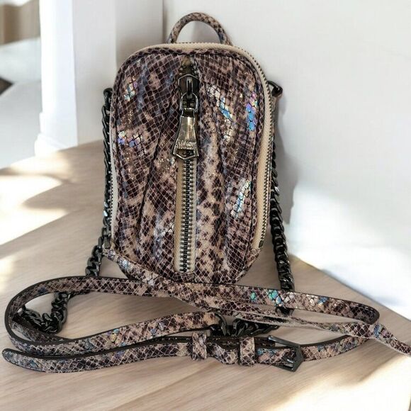 Aimee Kestenberg Tamitha Leather Phone Crossbody Bag Msytic Snake - Picture 2 of 15